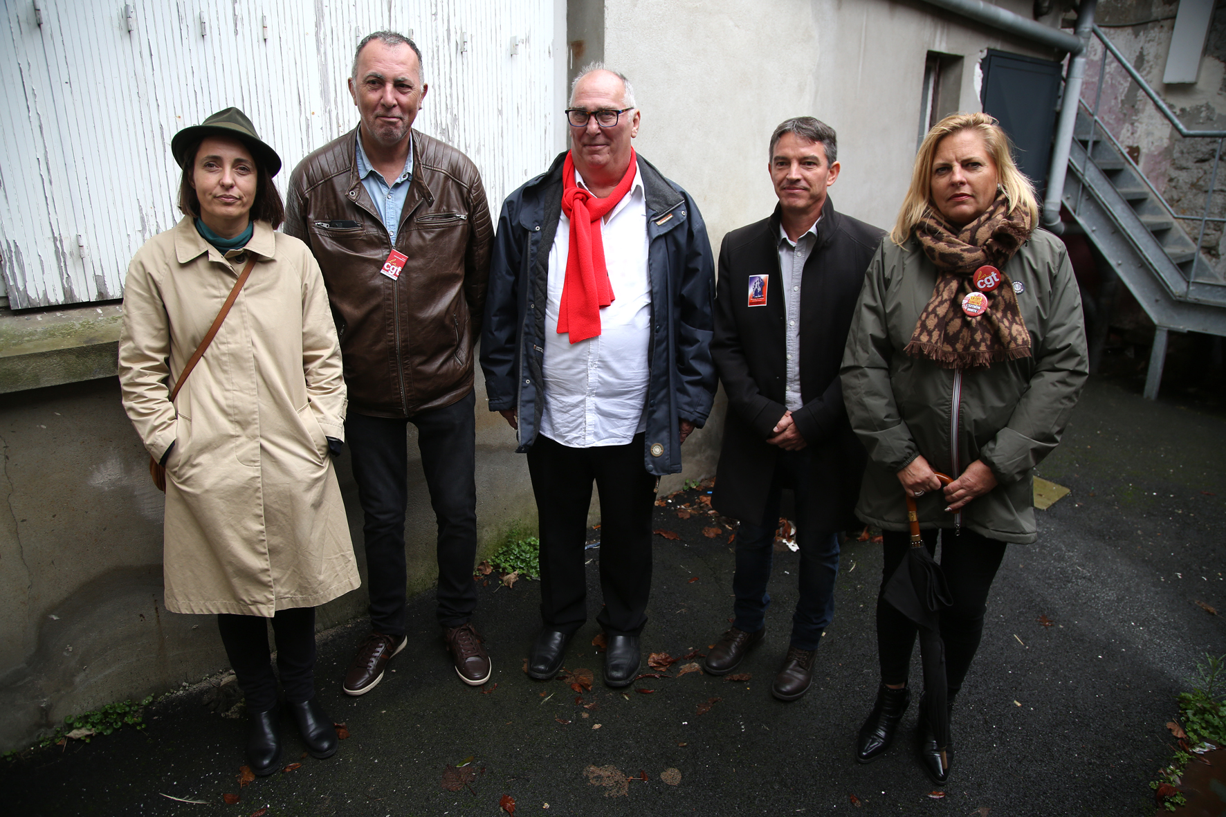 <p>De G à D : Sophie Binet, Secrétaire générale de la CGT, Jean-Claude Taillandier, Secrétaire général de l'UL de Châteaubriant, Serge Adry, Président du Comité local du Souvenir des Héros de Châteaubriant , Fabrice David, Secrétaire général UD 44, Nathalie Bazire, Secrétaire confédérale.</p>© Photo <acronym title="Patrice Morel">P.M.</acronym> - 20241020-0498.