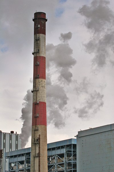 <p>Usine électrique de Cordemais (Voir dans la rubrique Reportages <a href='https://patcatnats.fr/spip.php?article170' class="spip_in">"Au fil de l'eau"</a>)</p>